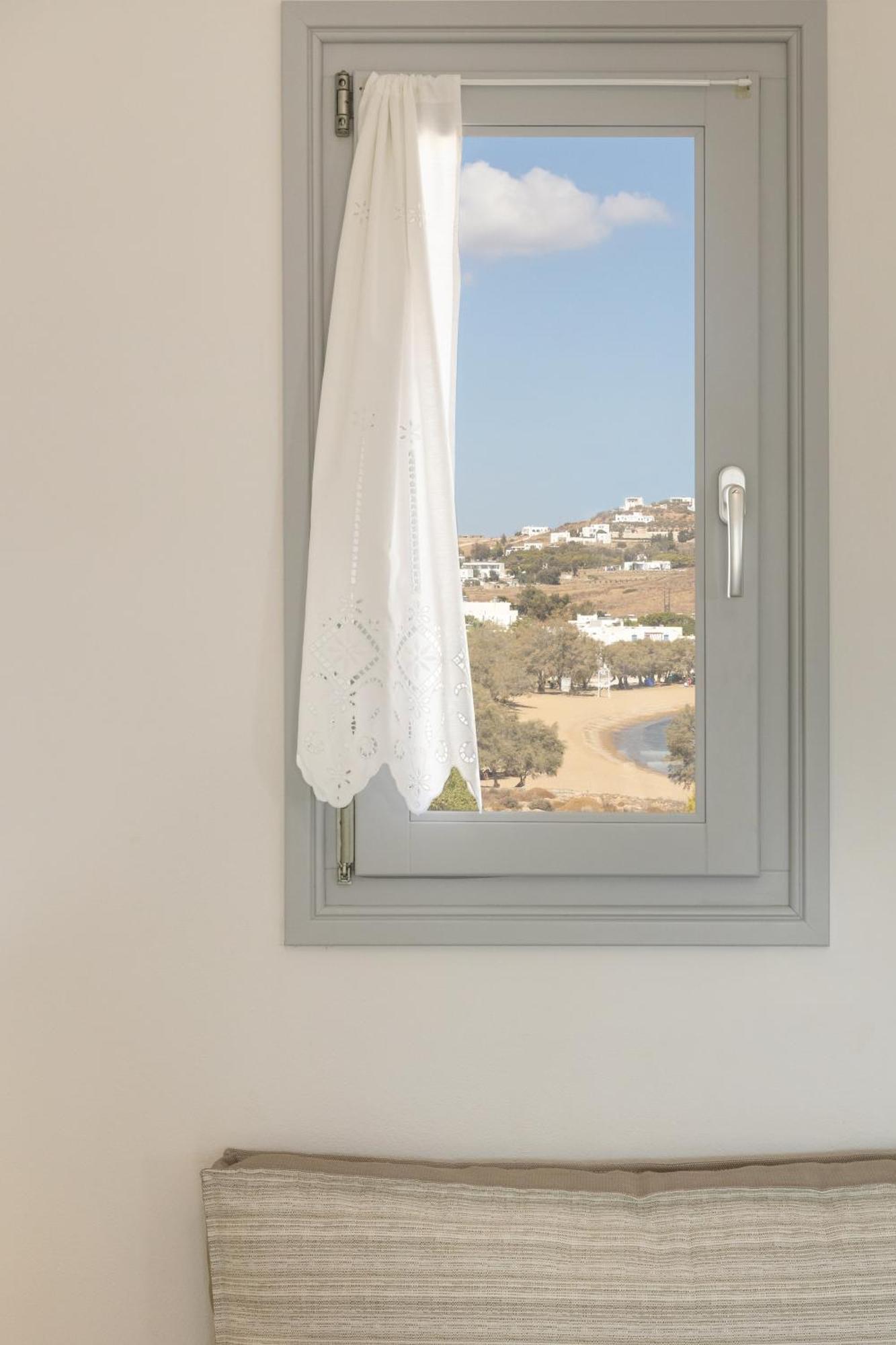 Paros Melodia Apartments Logaras Eksteriør bilde
