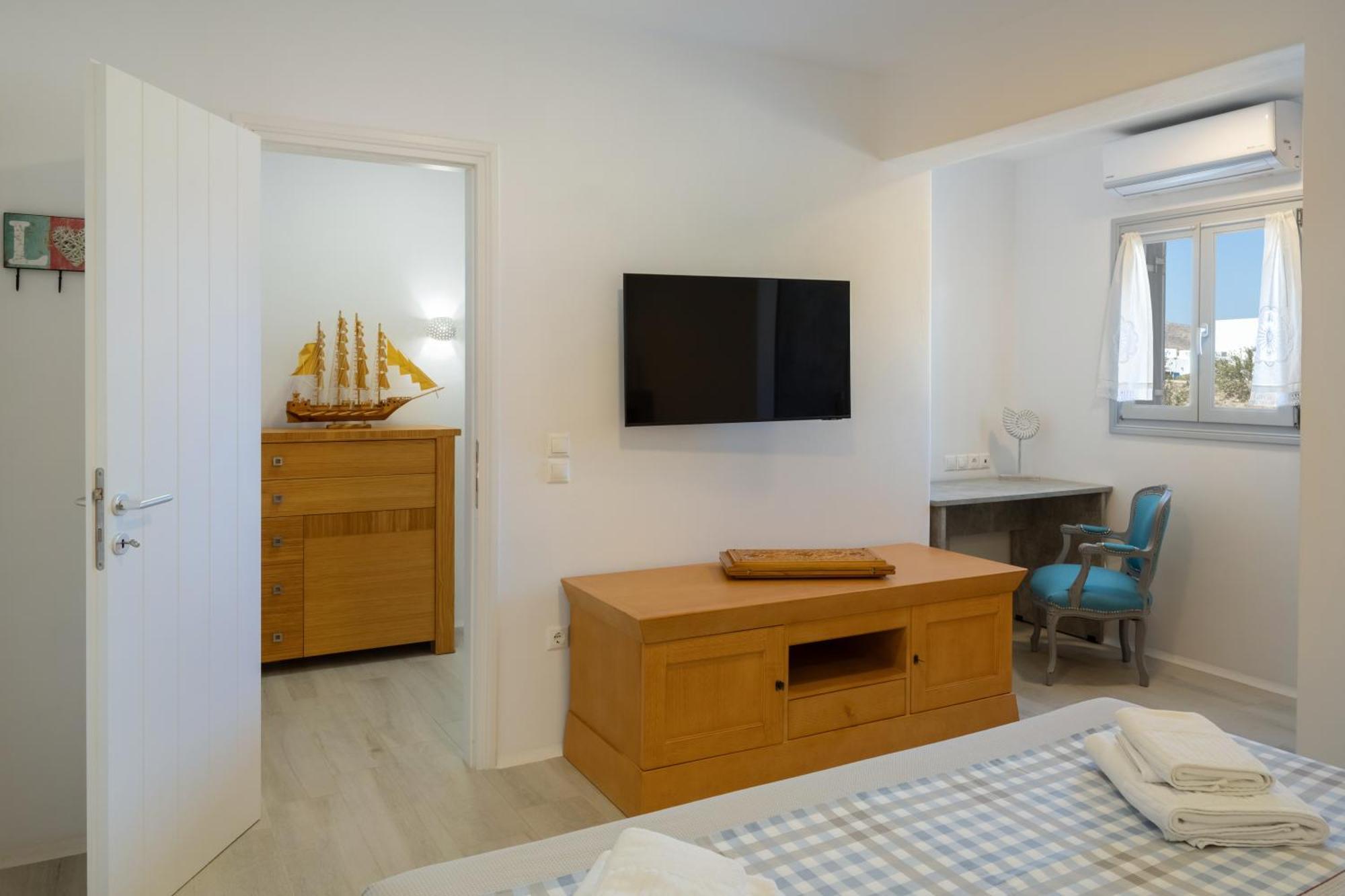 Paros Melodia Apartments Logaras Eksteriør bilde